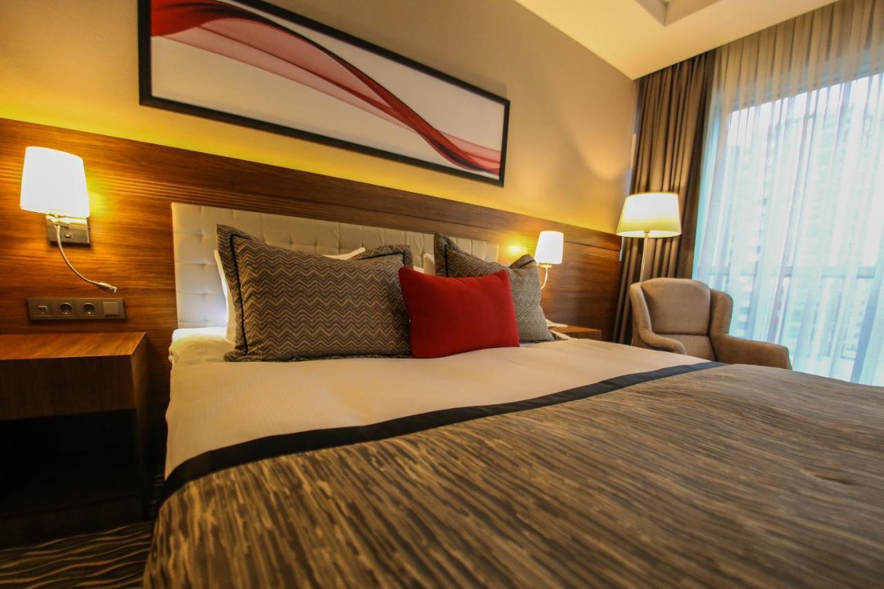 Ramada By Wyndham Nigde Hotel Exterior photo