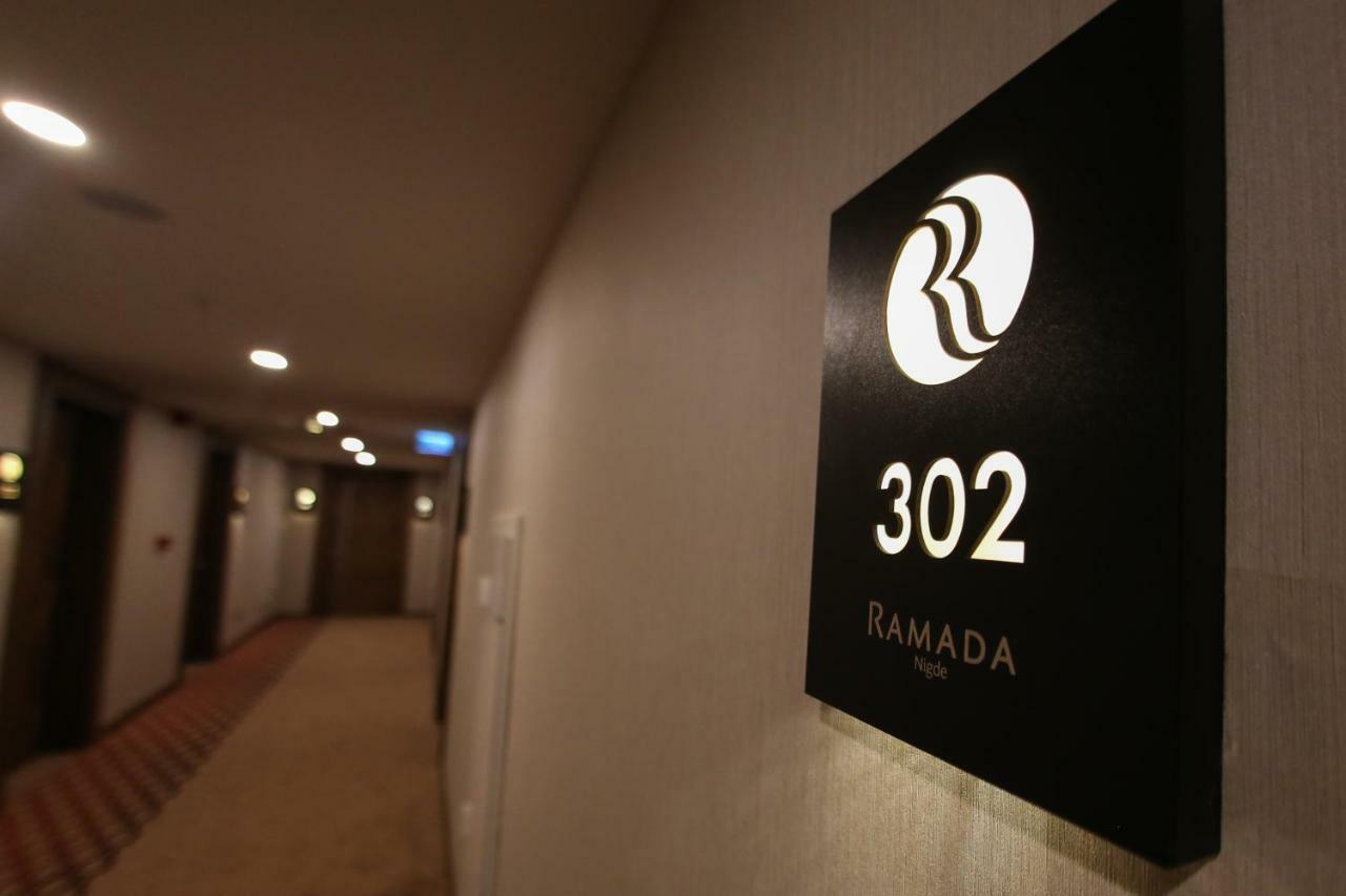 Ramada By Wyndham Nigde Hotel Exterior photo